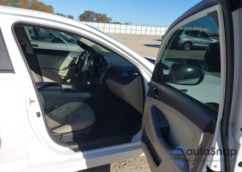 2015 Kia Optima Lx from USA, damaged, VIN 5XXGM4A76FG373329